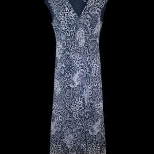 Elegant Blue and White Patterned Dress